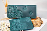 Темно-бірюзовий гаманець жіночий довгий шкіряний з орнаментом тисненням Котики, фото 9