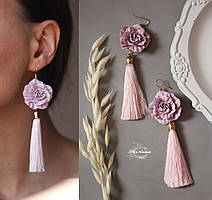 Довгі рожеві сережки пензля ручної роботи "Пильні троянди"