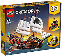 Конструктор LEGO Creator 3-in-1 Піратський корабель 31109 ЛЕГО
