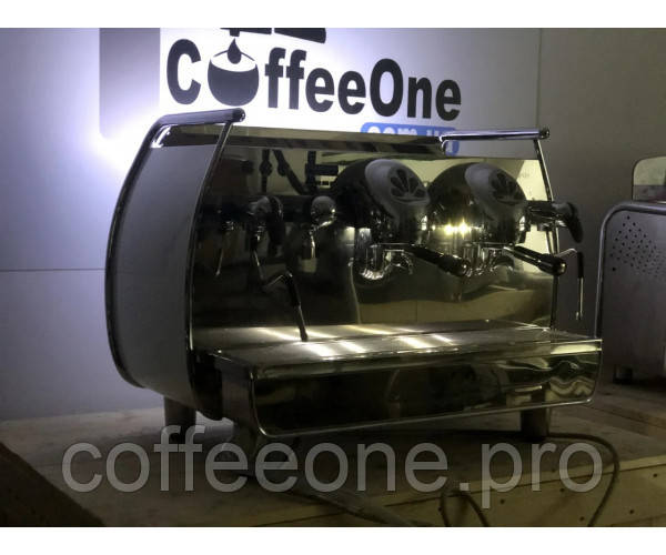 Професійна кавоварка для барів і кафе Victoria Arduino Adonis 2GR б/в - фото 8 - id-p1817970809