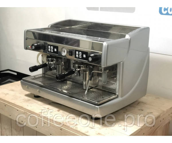 Професійна кавоварка для барів і кафе Wega Atlas Cappuccino 2GR б/в - фото 2 - id-p1817970821