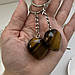 Брелок-оберіг Серце з Тигрового ока, Натуральний коричневий камінь для ключів та сумок, любов у подарунок, фото 3