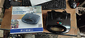 Вафельниця Esperanza TKT003 Raspberry No 23200205