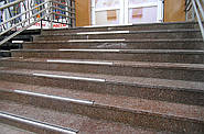 Гранітні сходи