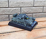 Статуетка Танк Т64 БВ з гіпсу ручної роботи - Патріотичний сувенір та подарунок, розмір 21х15х10 см, фото 6