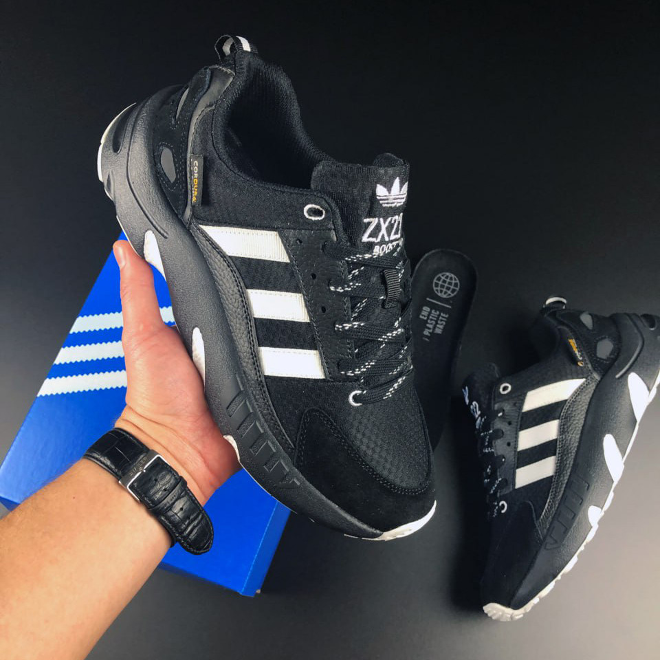 Чоловічі кросівки Adidas ZX 22 Boost замшеві стильні молодіжні чорні білі