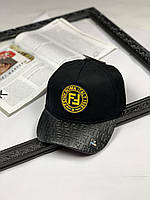 Мужская черная кепка Fendi брендовая бейсболка с желтым логотипом Фенди