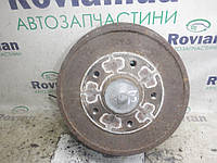 Тормозной барабан в зборе левый (Кросовер) Dacia DUSTER 2010-2013 (Дачя Дастер), 432007075R (БУ-242386)