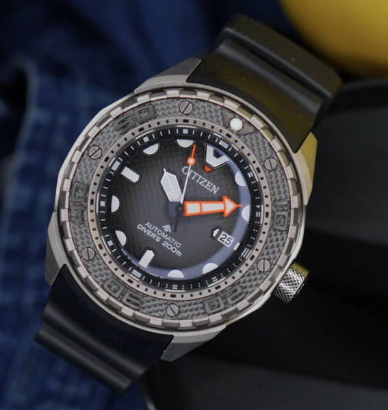Promaster super titanium outlet diver
