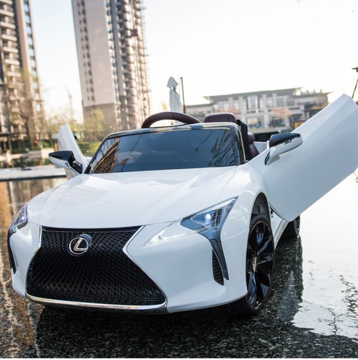 Електромобіль дитячий Lexus білий