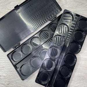 Палітра для красок з кришкою