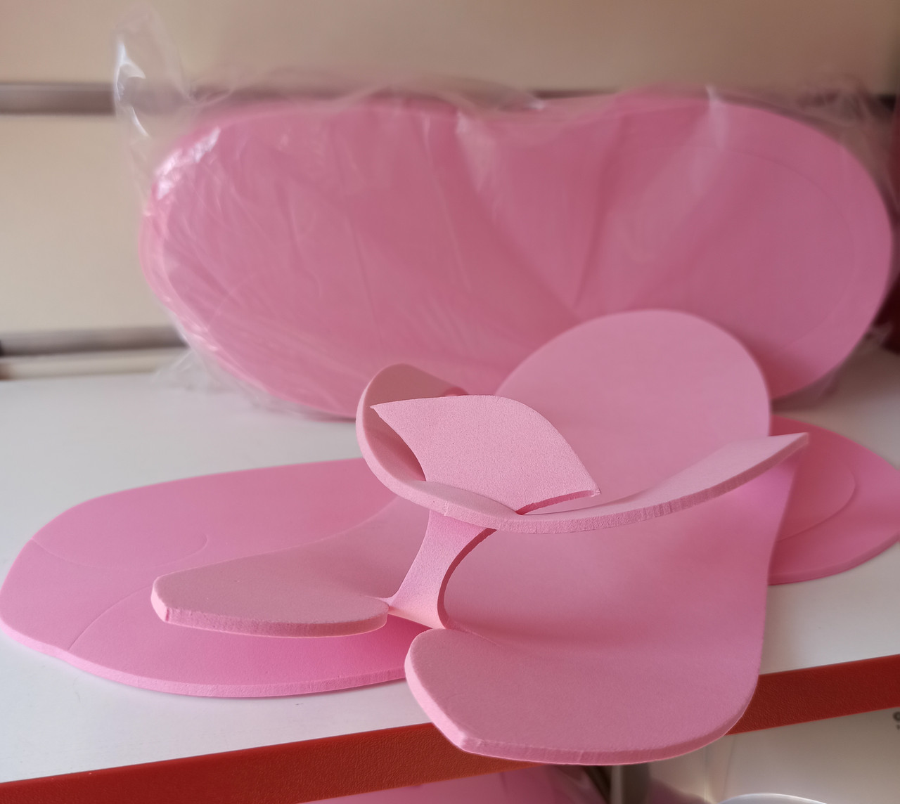 Одноразові капці для салонів краси 3,5 мм різні кольори пари