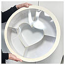 Кругла коробка із серцем та перетинками  50*10 см молочна, фото 3