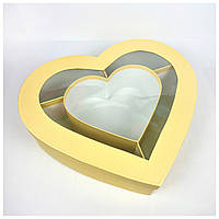 Коробка Сердце с сердцем и перегородками 45*40*10 см золотая