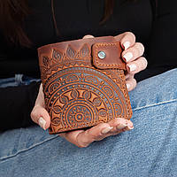 Маленький Кожаный кошелек светло-коричневый на 10 отделов (имеет монетницу и прозрачный) с тиснением Солнышко