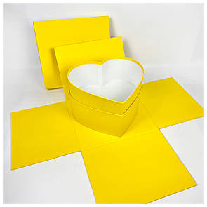 Коробка ромашка із серцями  25*25*20 см жовта
