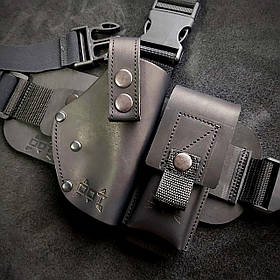 Шкіряна настегенна кобура для пістолета ТТ зі зручною системою носіння.