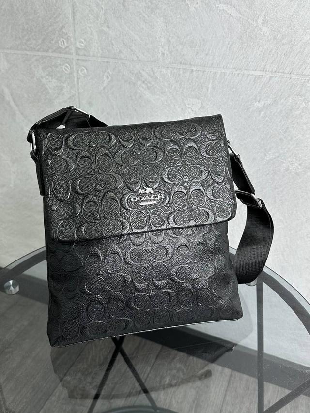 Сумка мужская через плечо Coach