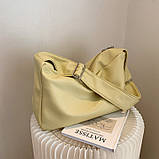 М'яка сумка жіноча крос боді з широким ременем, фото 3