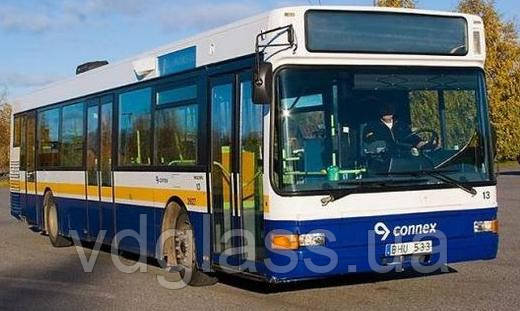 Volvo B 10 B лобове скло в клей