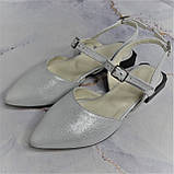 Кожаные босоножки с закрытым носком на маленьком каблуке, фото 7