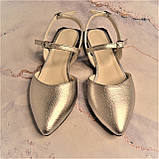 Кожаные босоножки с закрытым носком на маленьком каблуке, фото 5