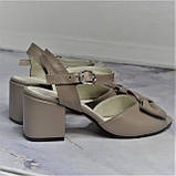 Шкіряні босоніжки на підборах із бантом, фото 5