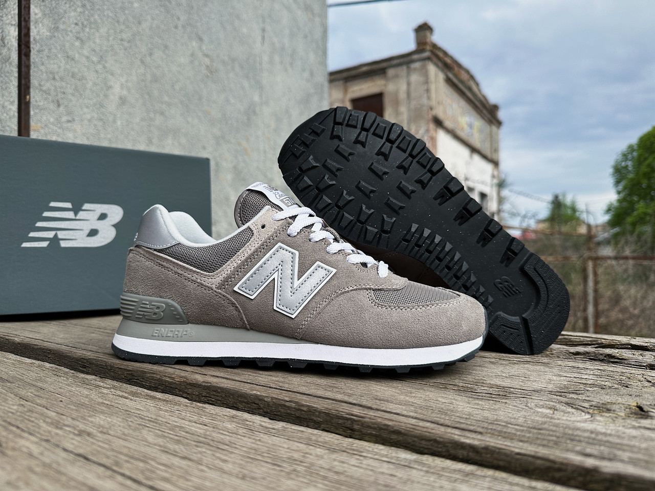 Чоловічі кросівки New Balance 574 ML574EVG сірі Оригінал