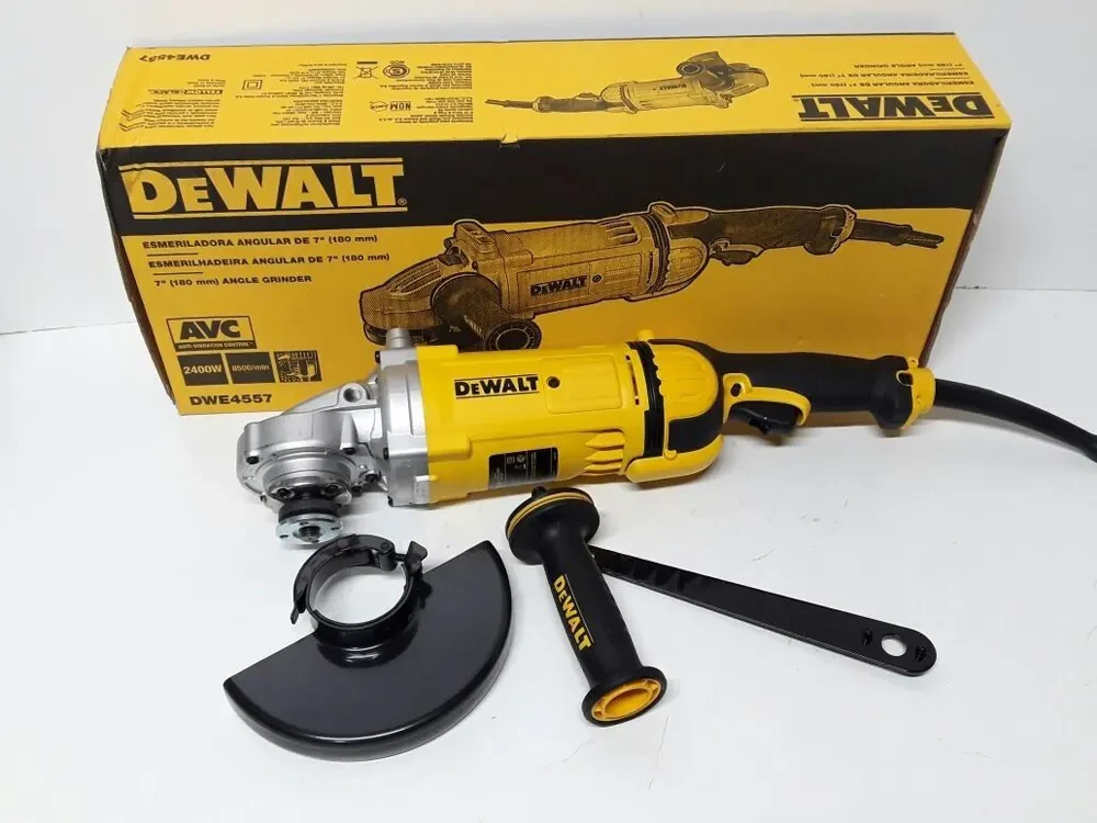 Шлифмашина угловая - болгарка сетевая DeWALT DWE4557
