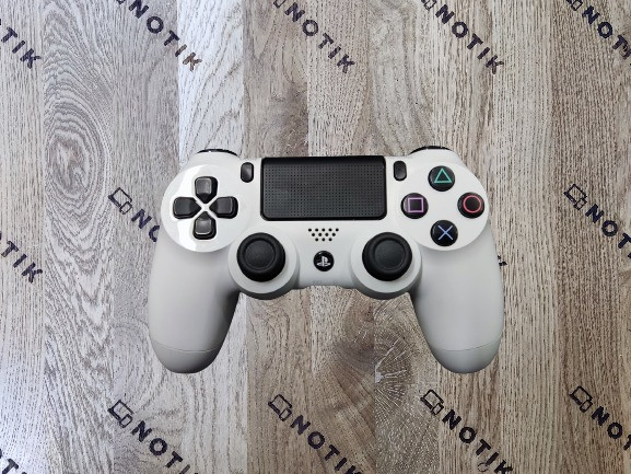 Бездротовий геймпад від приставки Sony Playstation 4 Dualshock 4 V1 White PS4 (CUH-ZCT1U) Вживаний