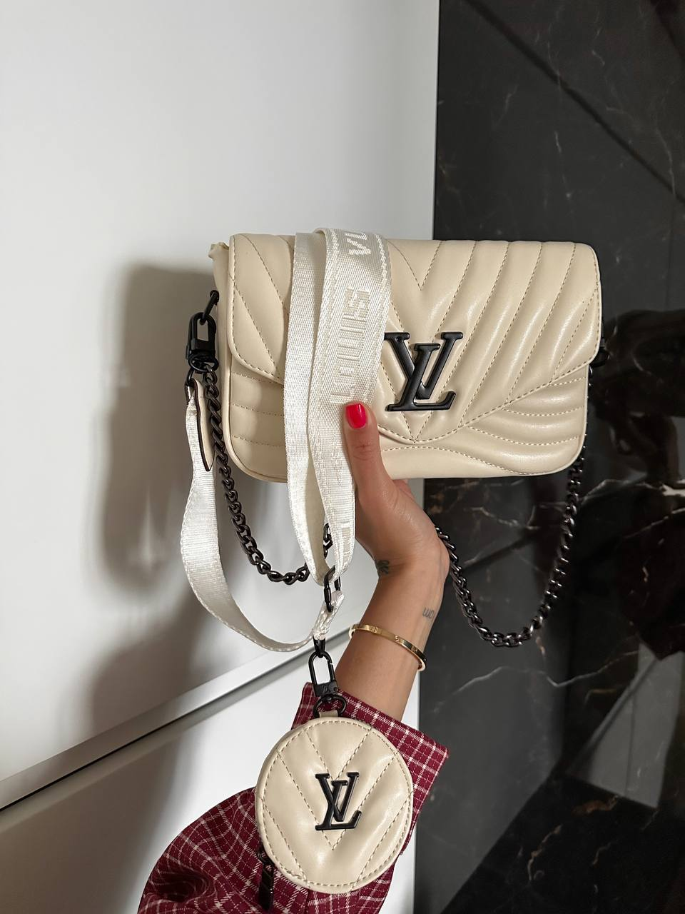 Купить Женская сумка Louis Vuitton New Wave Multi Pochette Луи Виттон ...