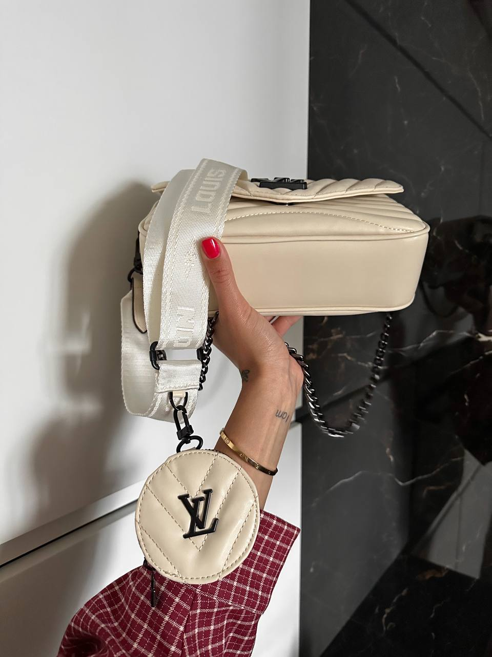 Купить Женская сумка Louis Vuitton New Wave Multi Pochette Луи Виттон ...