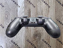 Бездротовий геймпад від приставки Sony Playstation 4 Dualshock 4 V2 Black PS4 (CUH-ZCT2U) Вживаний, фото 3