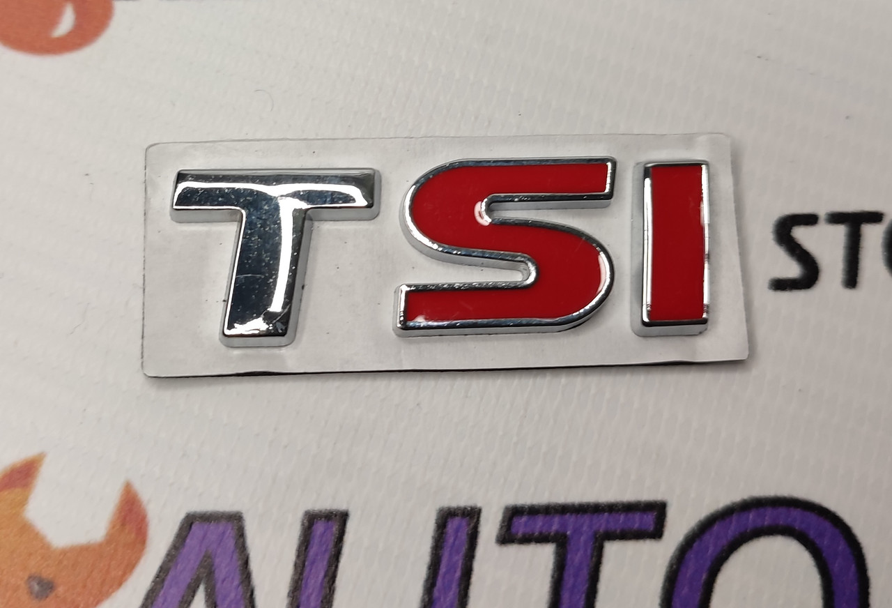 Емблема шильдик логотип "TSI" 52 Х 17 мм Хромована з червоним  для VOLKSWAGEN SKODA VAG, фото 1