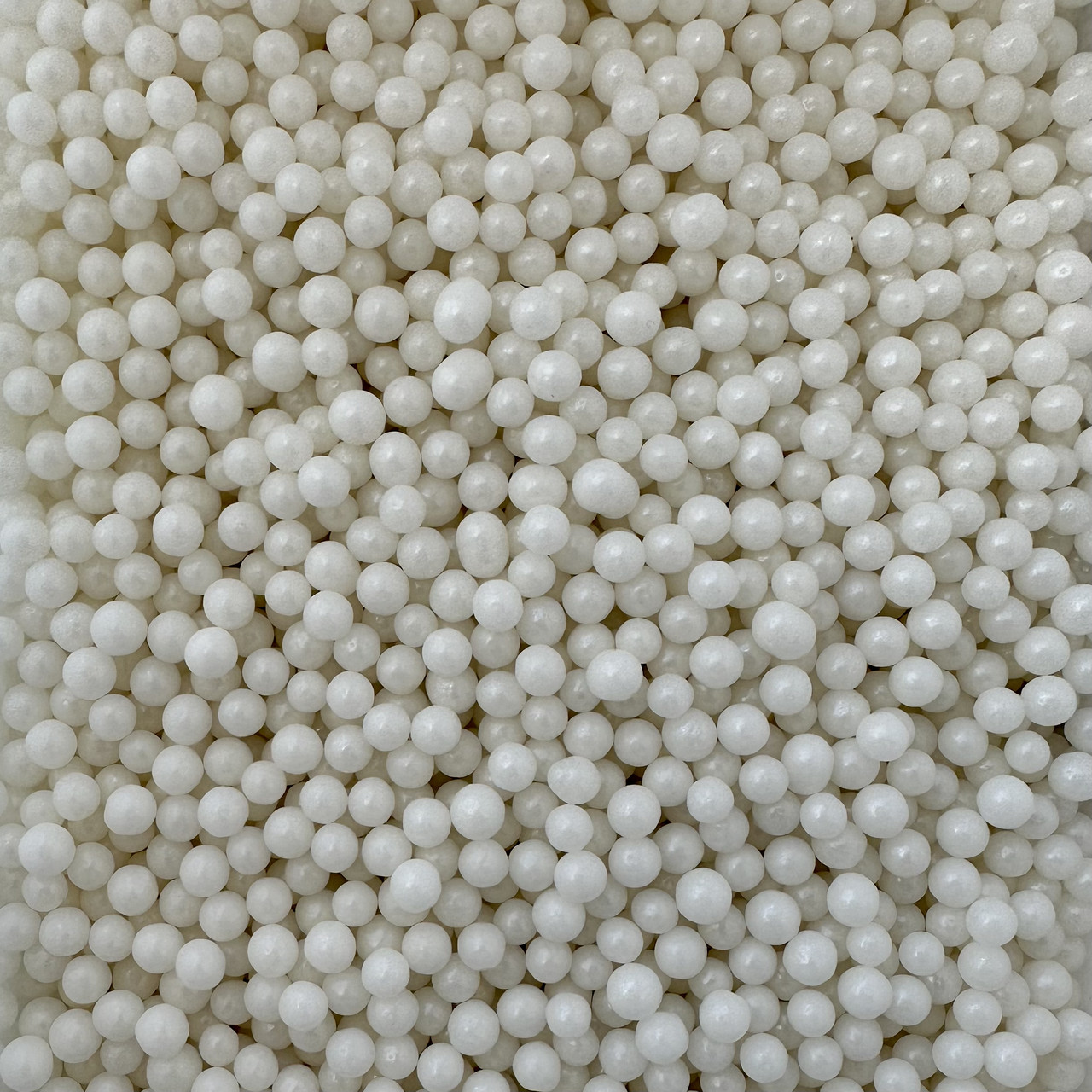 Цукрові кульки білі з перламутром 7 мм (100 г)