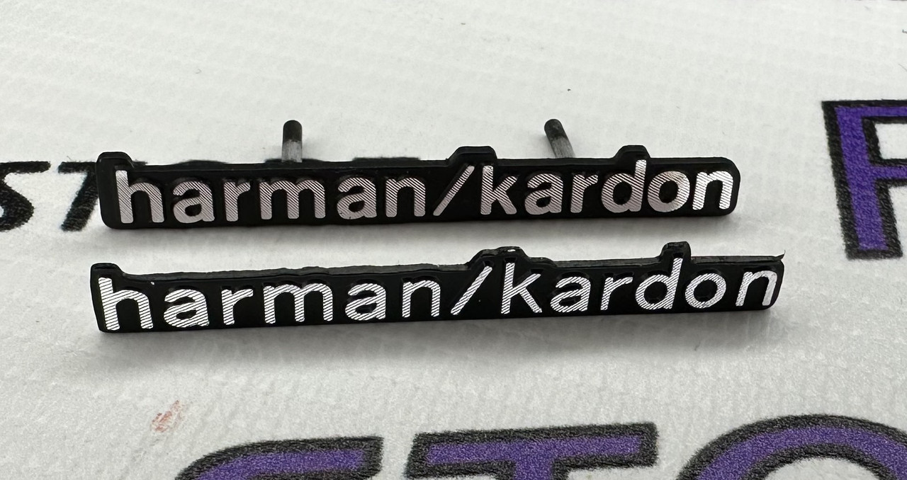 Емблема шильдик логотип HARMAN / KARDON 44 Х 6 мм Хромована на двох направляючих