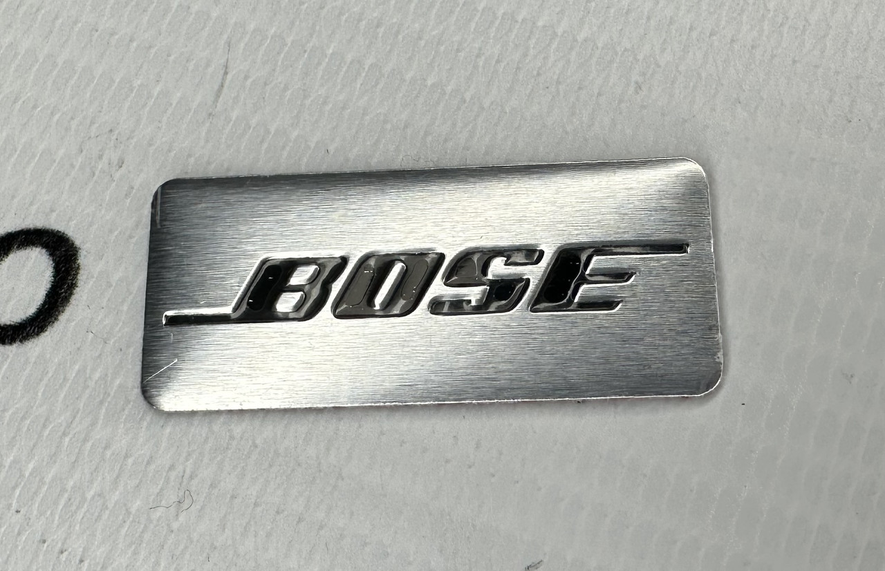Емблема шильдик логотип BOSE 35 Х 15 мм Хромована, фото 1