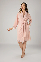 Халат лазневий велюровий пудра з мереживом натуральний, гарний пудровий халатик домашній