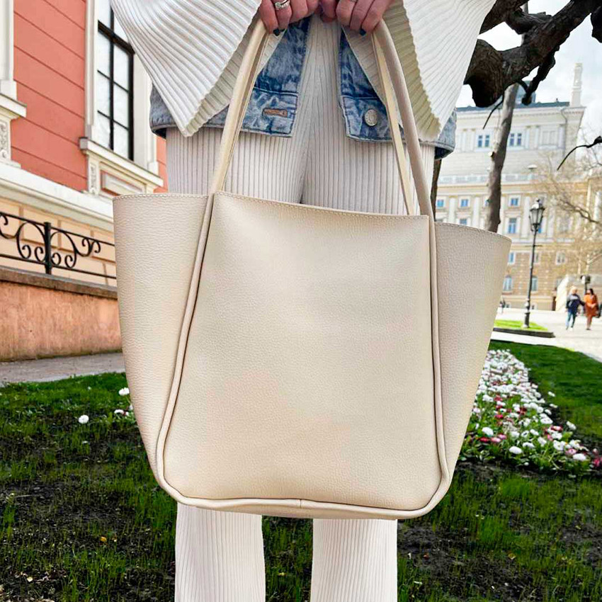 Молочна велика жіноча сумка шоппер Welassie на плече, Молодіжна модна сумочка кошик молочного кольору