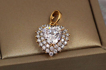 Кулон Xuping Jewelry фіанітове серце в подвійному канті з білих каменів 1.5 см золотистий
