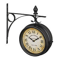 Двусторонние станционные часы в черном цвете