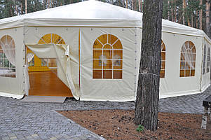 Торговий павільйон.