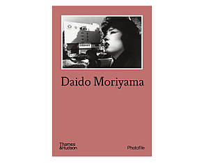 Книга Daido Moriyama: Photofile.