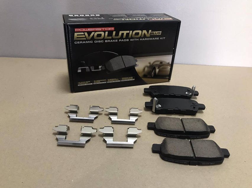 Тормозные колодки задние керамические Power Stop на Nissan Rogue
