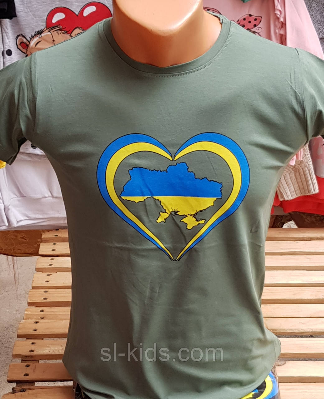 Футболка дитяча патріотична "Серце Україна" 8-12 років  вир. Туреччина