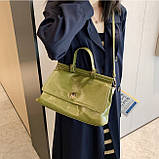 Містка сумка саквояж через жіноче плече, фото 2