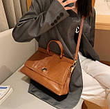 Містка сумка саквояж через жіноче плече, фото 4