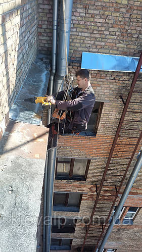 Висотні роботи