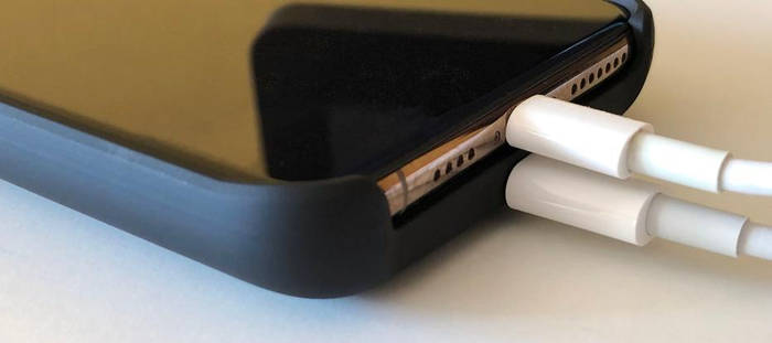 Купить Чехол-аккумулятор с беспроводной зарядкой Mophie Juice Pack ...