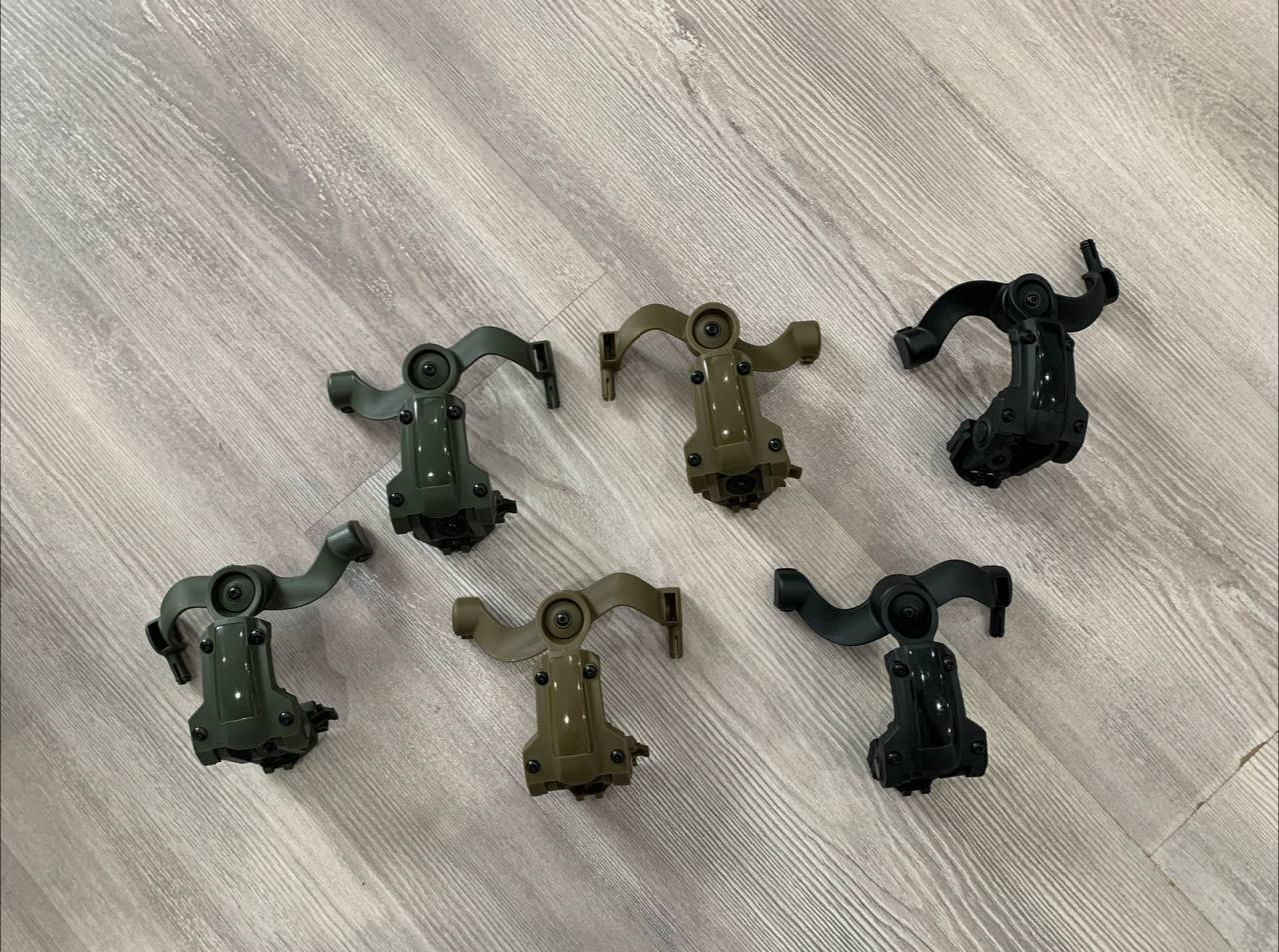 Купить Крепление на рейке "чебурашка" для наушников адаптер для шлема ...